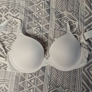 VS White T Shirt Bra